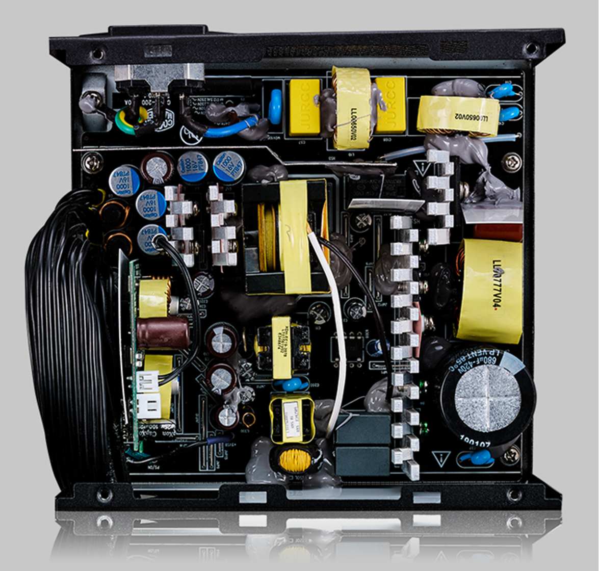  Cooler Master MWE V2 230V 650 650W Plus Bronze